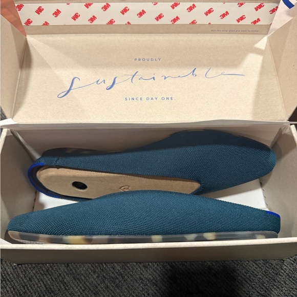 New in box! Rothy’s The Almond Demi in Deep Emerald Size 9.5 - Picture 5 of 11